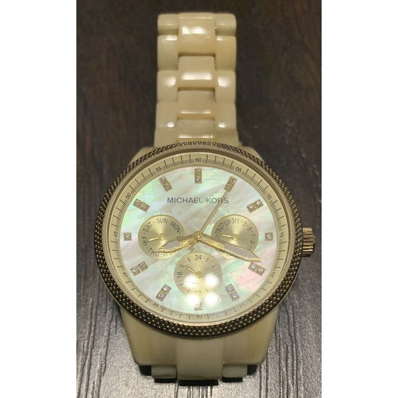 Michael Kors Accessories - MICHAEL KORS Gold Plastic Watch Needs New Battery